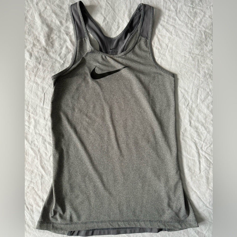 Women’s small Nike pro cool gray training tank